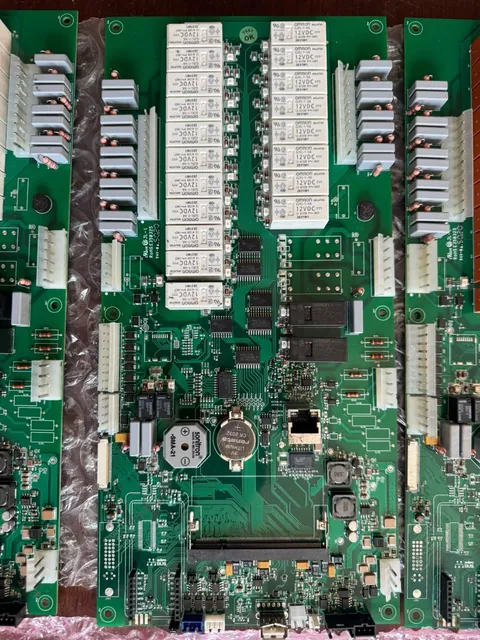 Appliance control board with relays and connectors